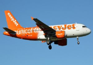 EASYJET’TEN FİLİPİNLİ ÇOCUKLARA DESTEK